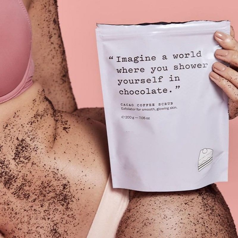 ভোলস বডি এবং ফুট স্ক্রাব ত্বকের যত্নের জন্য একটি নতুন যাত্রা সরবরাহ করে